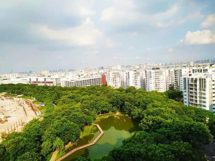 Ho Vip Sieu Rong, Sieu Sang, Gia Tot Chung Cu Celadon, Ngay Aeon Tan Phu