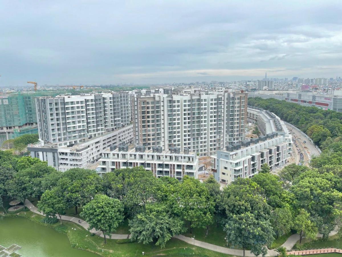 Ho Vip Sieu Rong, Sieu Sang, Gia Tot Chung Cu Celadon, Ngay Aeon Tan Phu Căn hộ