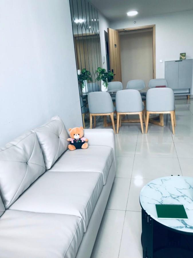 Ho Vip Sieu Rong, Sieu Sang, Gia Tot Chung Cu Celadon, Ngay Aeon Tan Phu Apartment